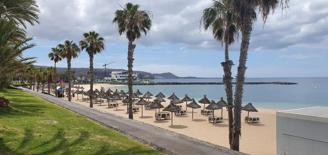 Parque Santiago 3 Luxery Apartment, Playa Las Americas, Arona, Tenerife Playa de las Americas  0*, Playa de las Americas (Tenerife) Spain